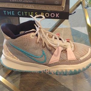 Awesome Nike *Kyrie 7 VII*  High Tops